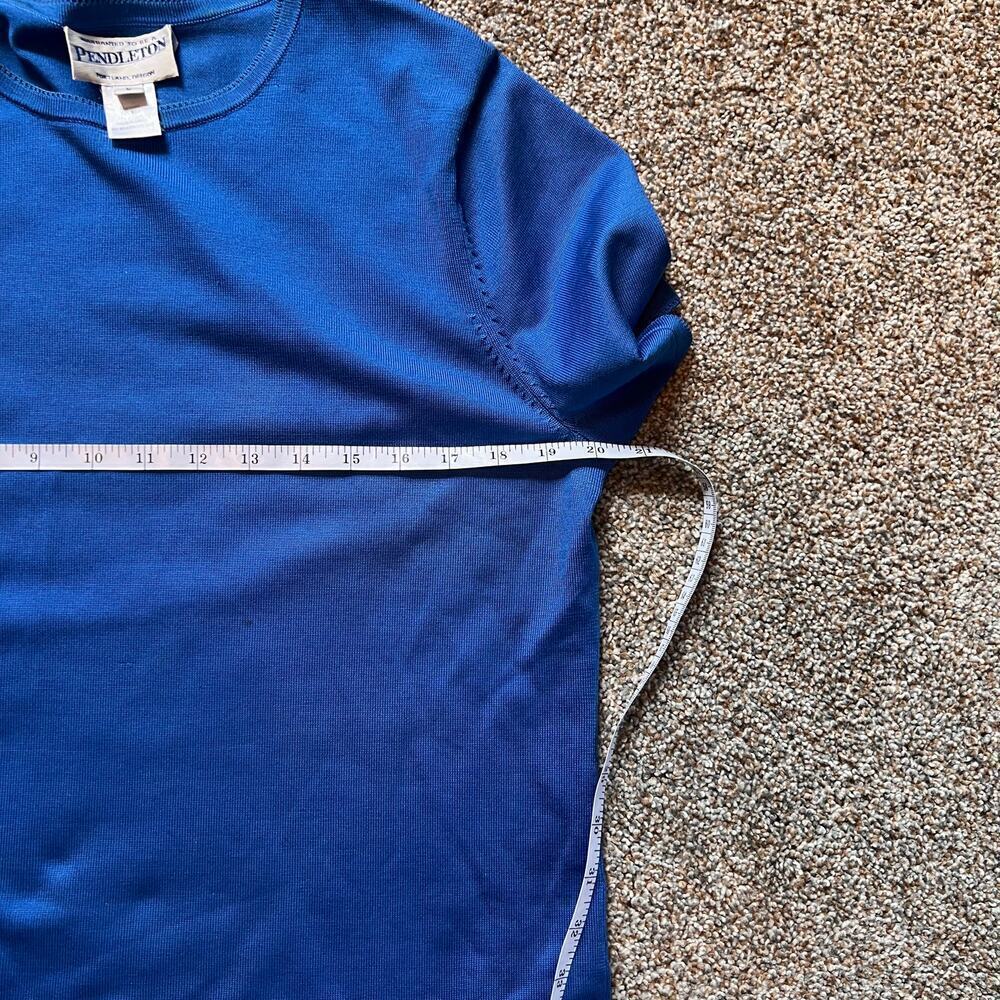 Pendleton Women's Short Sleeve Silk/Nylon Blue Sweater.  Size Large - Picture 4 of 6